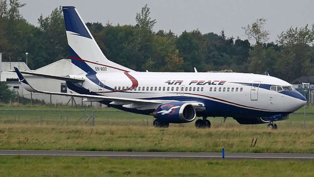 Air Peace 737