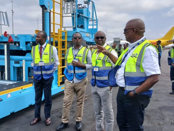 1756932720524902385138212122760